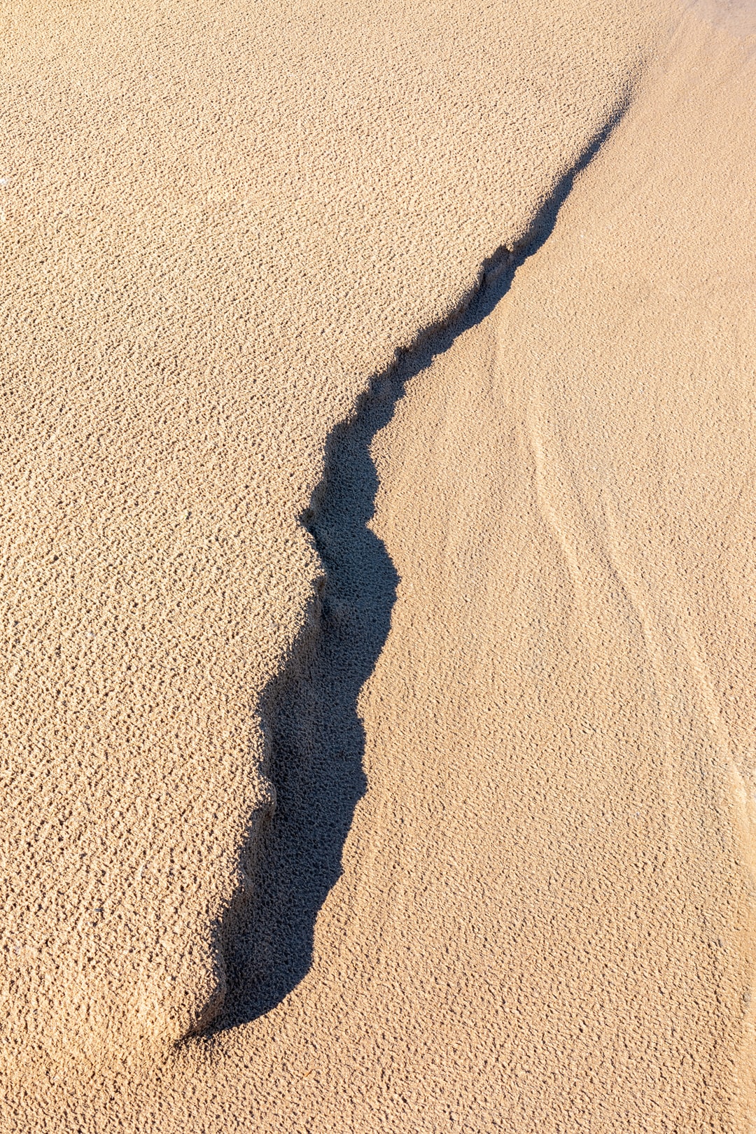 Read more about the article Are ‘Heat Pumps’ the Answer to Heat Waves? Some Cities Think So.