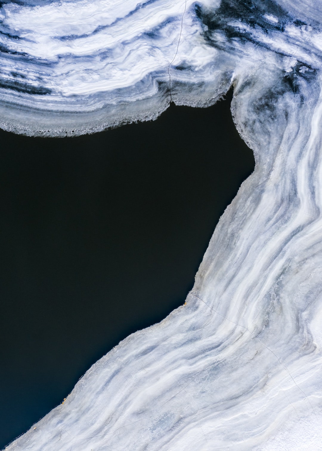 Read more about the article Patagonia Founder Gives Away the Company to Fight Climate Change